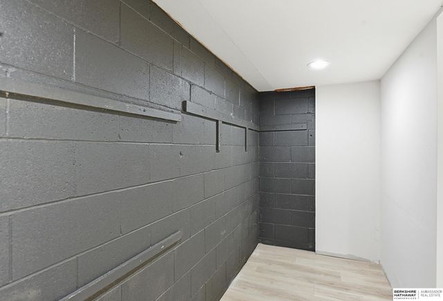 3944 Y Street, Omaha, NE 68107