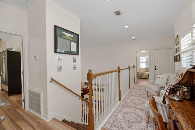 215 Lokai Street, Tiki Island, TX 77554