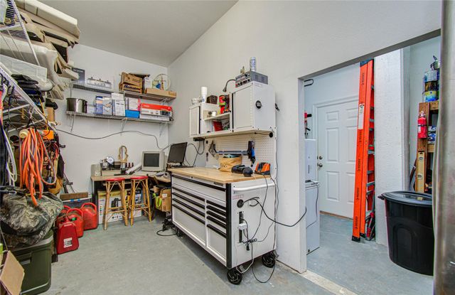 215 Lokai Street, Tiki Island, TX 77554