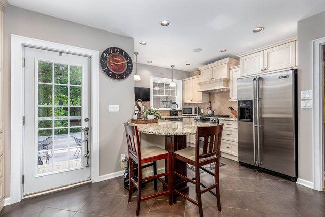 436 Park Avenue, Ottawa, IL 61350