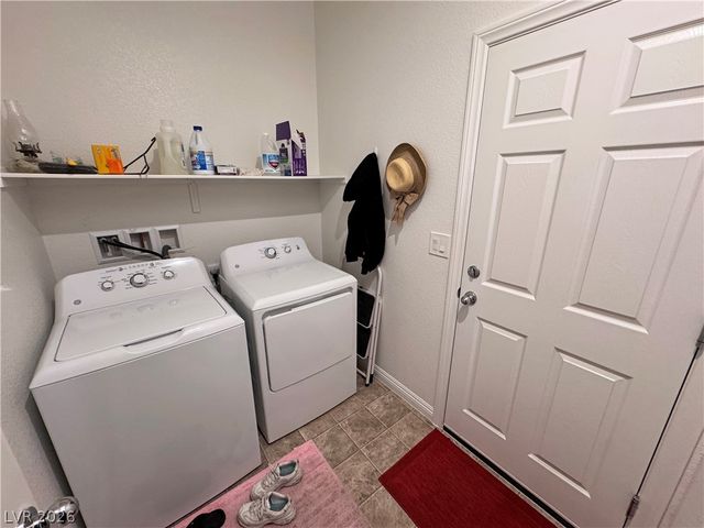 3543 East Malheur Avenue, Pahrump, NV 89061