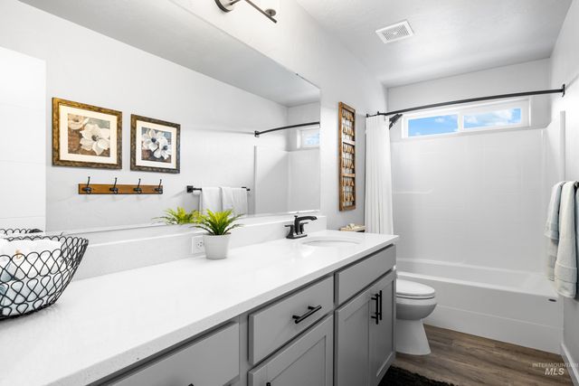 5598 W Old Ranch St W Old Ranch Street, Eagle, ID 83714