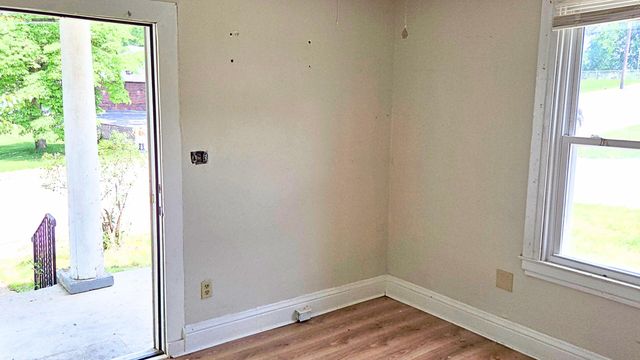 225 Kentucky Avenue, Paris, KY 40361