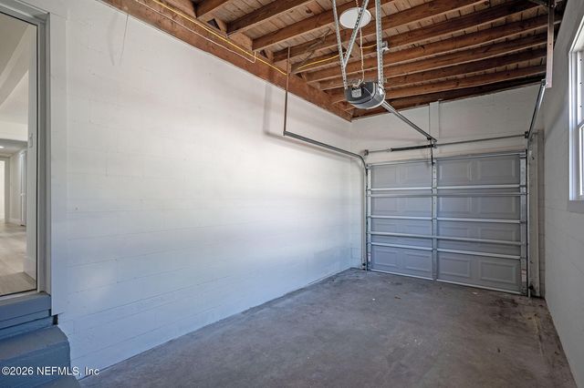 2133 W NATHAN Drive, Jacksonville, FL 32216