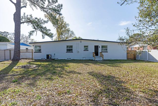 2133 W NATHAN Drive, Jacksonville, FL 32216
