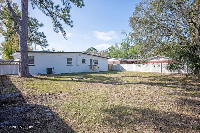 2133 W NATHAN Drive, Jacksonville, FL 32216
