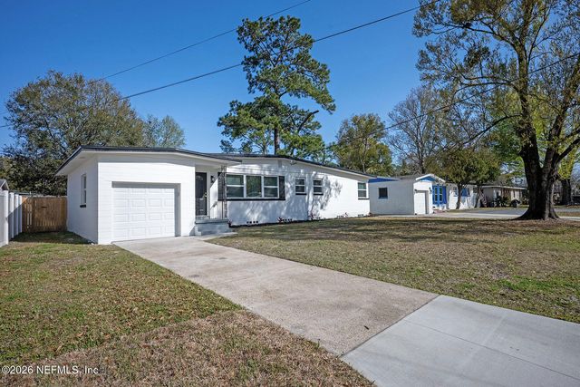 2133 W NATHAN Drive, Jacksonville, FL 32216
