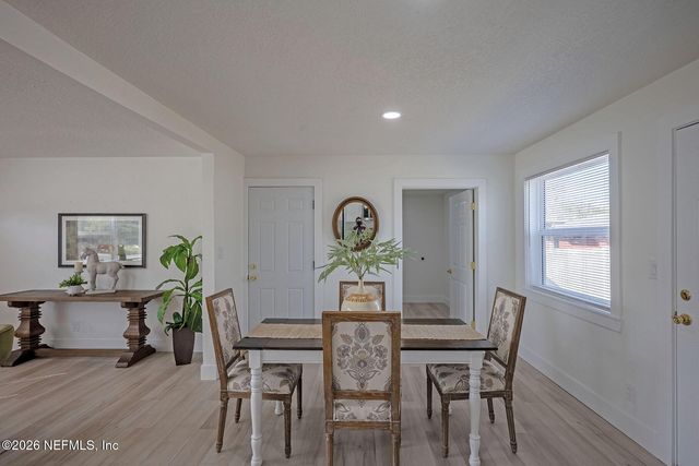 2133 W NATHAN Drive, Jacksonville, FL 32216