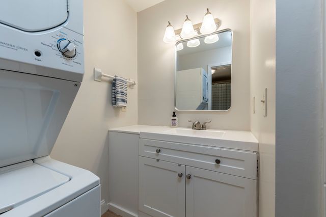 500 Paragon Mills Rd Apt M16, Nashville, TN 37211