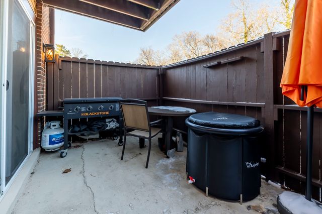 500 Paragon Mills Rd Apt M16, Nashville, TN 37211