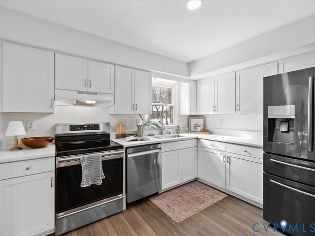 13217 Court Ridge Rd, Midlothian, VA 23112