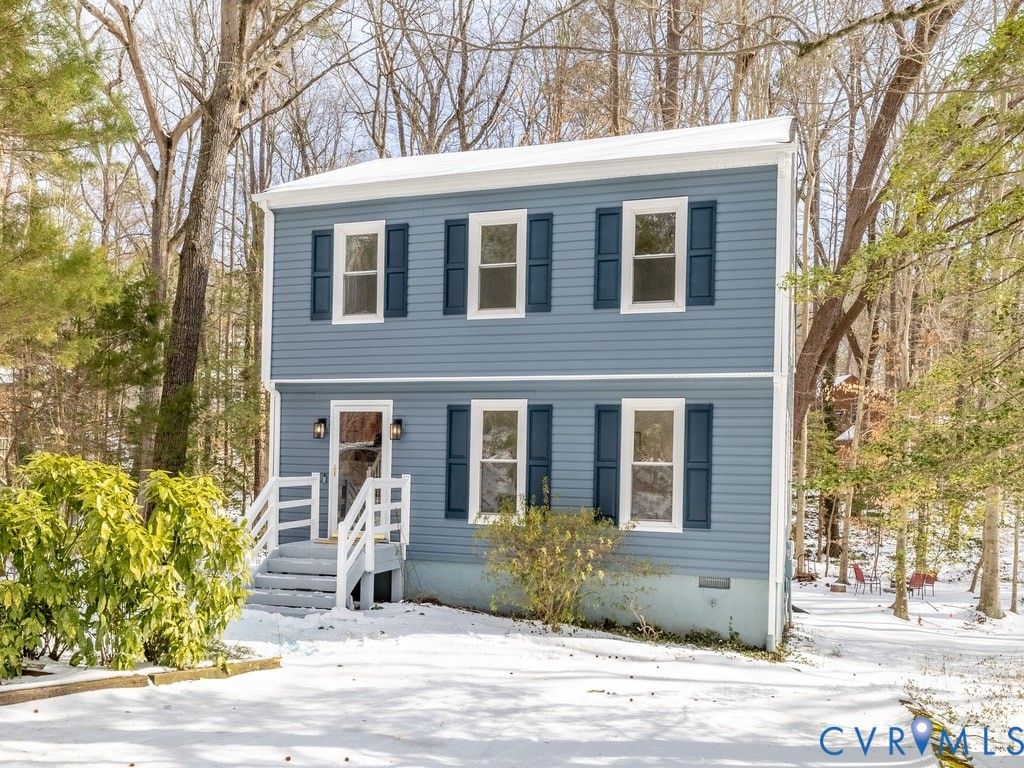 13217 Court Ridge Rd, Midlothian, VA 23112