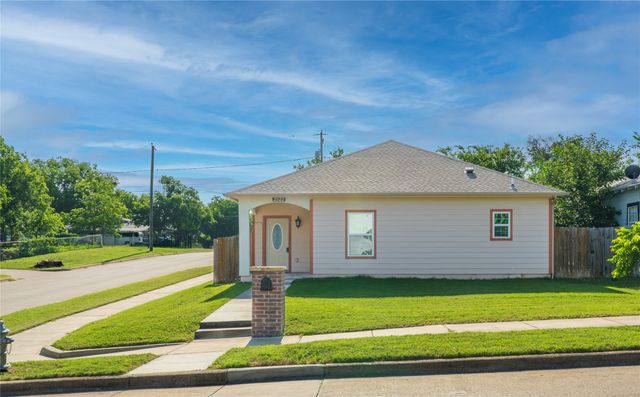 2522 Refugio Avenue, Fort Worth, TX 76164