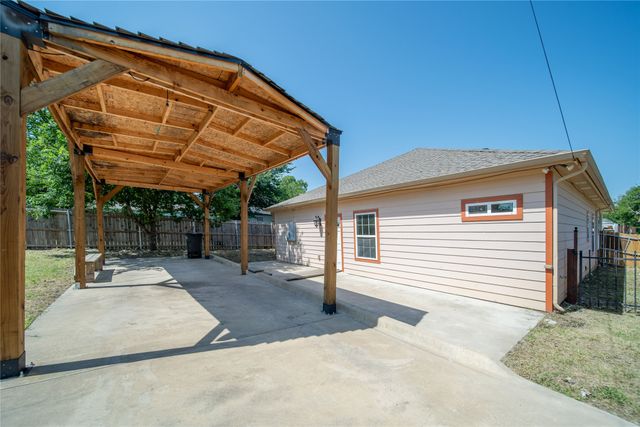 2522 Refugio Avenue, Fort Worth, TX 76164