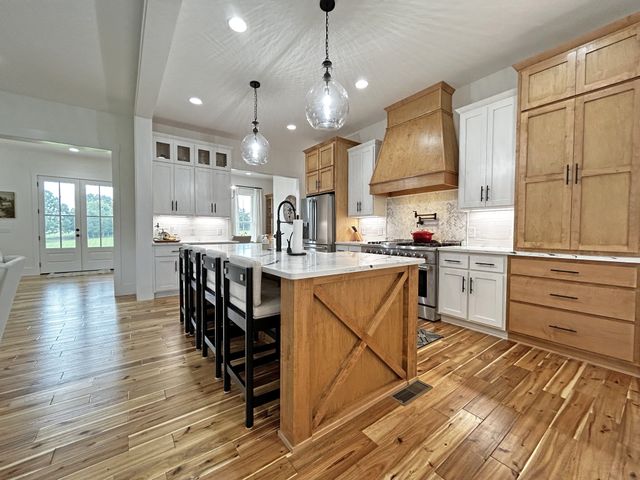 127 Bosham Rd, Westmoreland, TN 37186