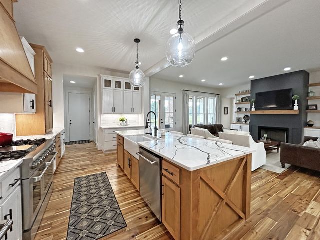 127 Bosham Rd, Westmoreland, TN 37186