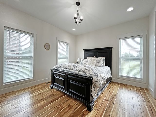 127 Bosham Rd, Westmoreland, TN 37186