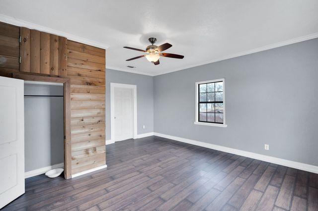 620 E Elm Street, Hillsboro, TX 76645