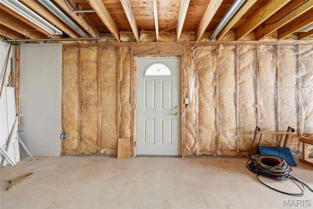 4 Sanborn Valley Court, St Peters, MO 63376