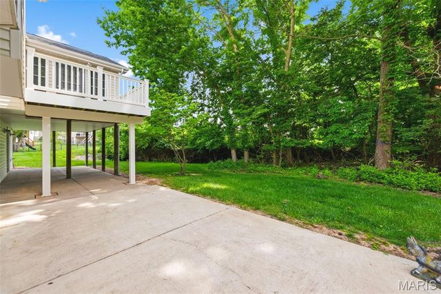 4 Sanborn Valley Court, St Peters, MO 63376