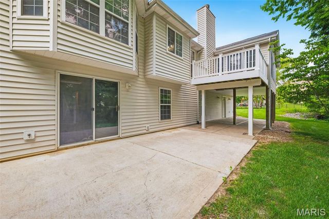 4 Sanborn Valley Court, St Peters, MO 63376