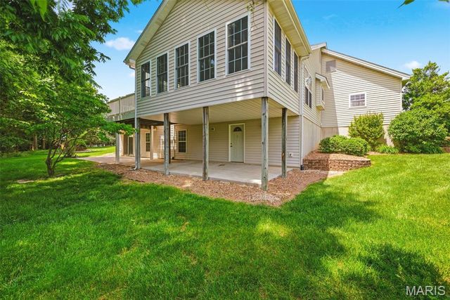 4 Sanborn Valley Court, St Peters, MO 63376
