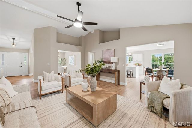 4 Sanborn Valley Court, St Peters, MO 63376