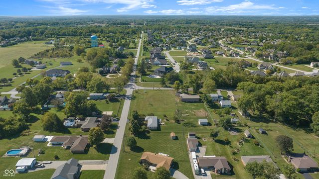 3099 S Morgantown Road, Greenwood, IN 46143