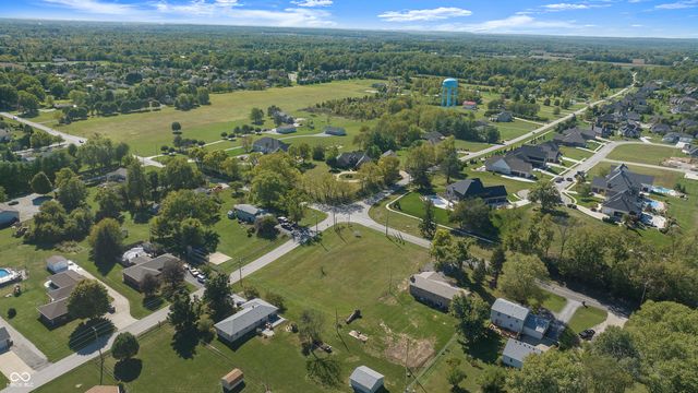 3099 S Morgantown Road, Greenwood, IN 46143