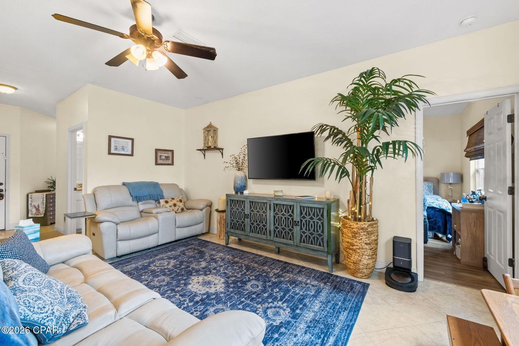 Image 18 of property listing at 1737 Annabellas Drive 1737, Panama City Beach, FL 32407