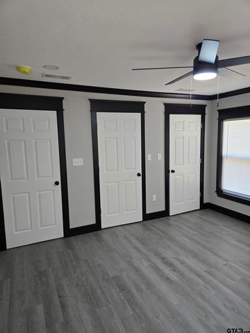 104 Leland Dr, Athens, TX 75751