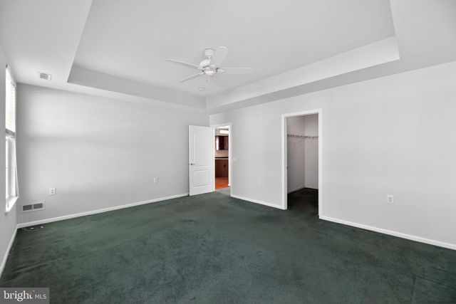 8 IMPATIENS CT, Marlton, NJ 08053