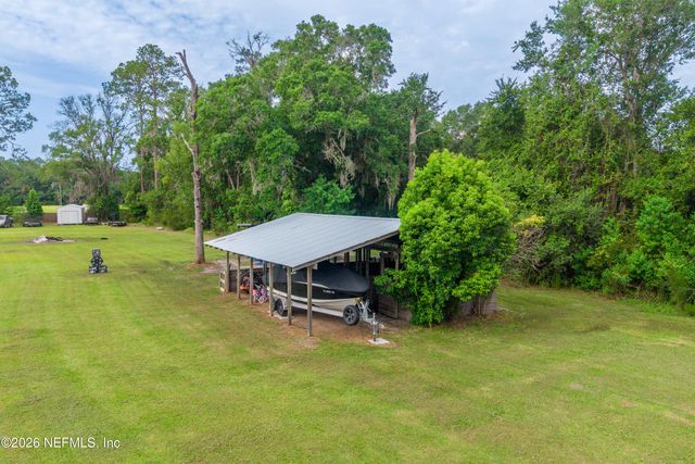 606 W MARKET Road, Starke, FL 32091