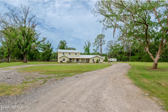 606 W MARKET Road, Starke, FL 32091
