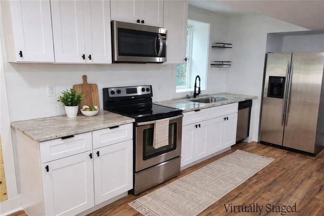 2802 Palm Drive, East Point, GA 30344