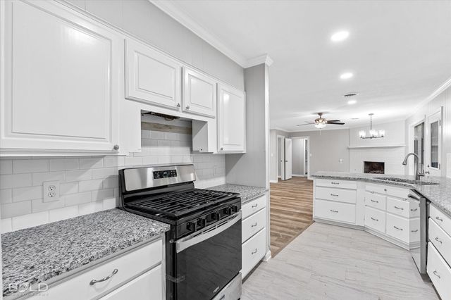 9471 Hemlock Circle, Shreveport, LA 71118