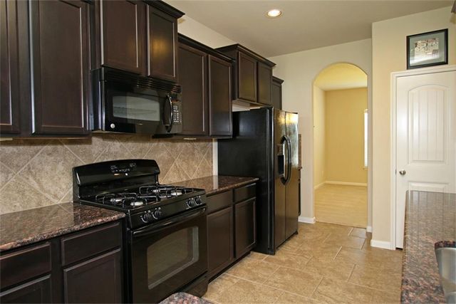 8902 Finnery, Tomball, TX 77375
