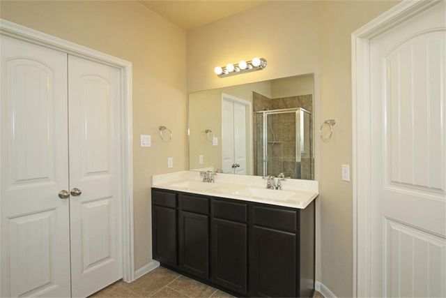 8902 Finnery, Tomball, TX 77375