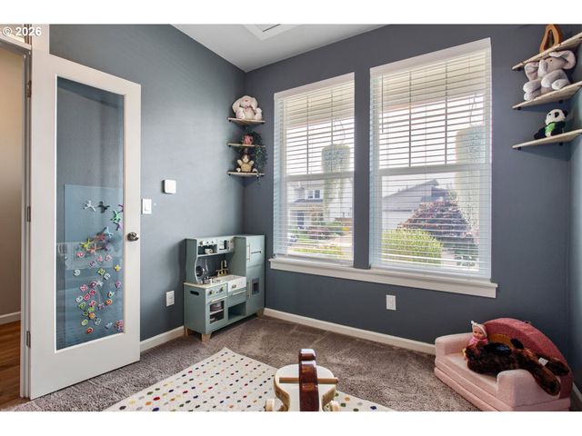 38475 MAPLE St, Sandy, OR 97055