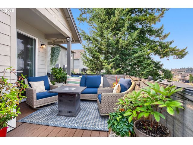 38475 MAPLE St, Sandy, OR 97055