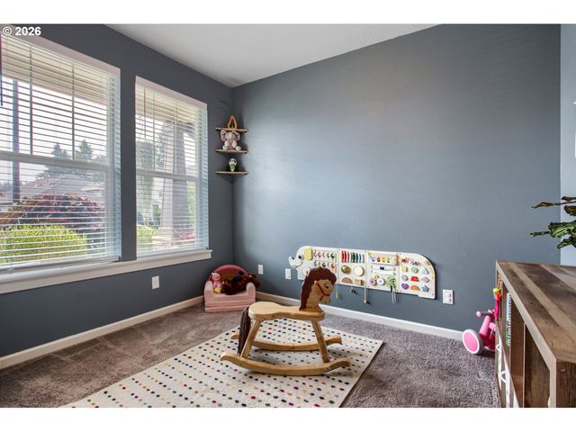 38475 MAPLE St, Sandy, OR 97055