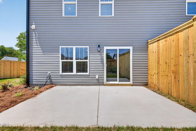 40 N Carrie Street, Coats, NC 27521
