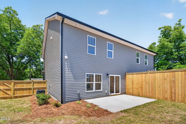 40 N Carrie Street, Coats, NC 27521