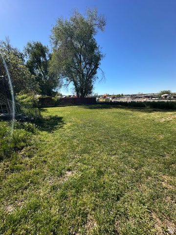 8320 W 3100 S, Magna, UT 84044