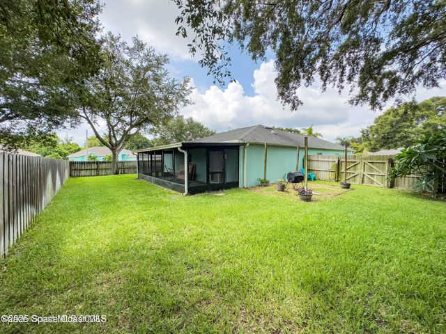2001 Sierra Street, Melbourne, FL 32935