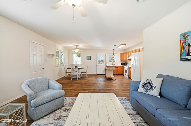 152 NW 6th Street, Oak Island, NC 28465