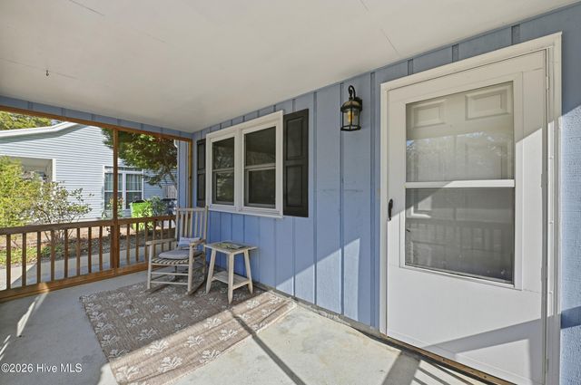 152 NW 6th Street, Oak Island, NC 28465