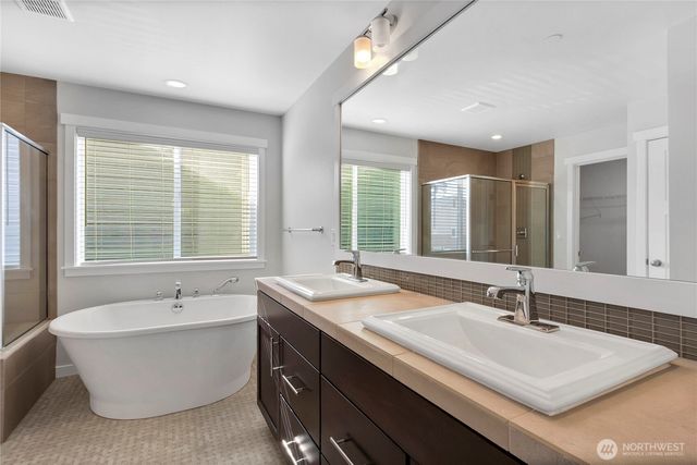 9136 126th Street Ct E, Puyallup, WA 98373