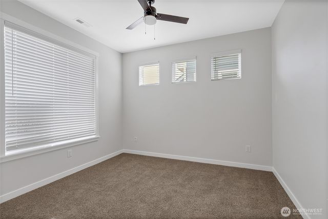 9136 126th Street Ct E, Puyallup, WA 98373