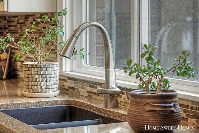 842 Giddings Avenue, Grand Rapids, MI 49506